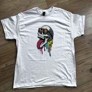 Cool Graffiti Style Colorful Skull White T-Shirt Size Large